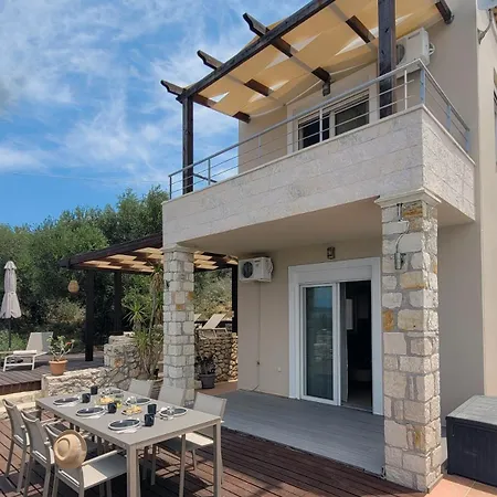 Everlane Seaview Villa